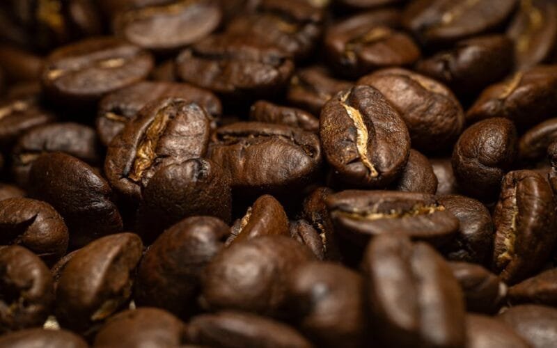 The 3 Unmissable Benefits of Whole Bean Coffee Over Ground Coffee