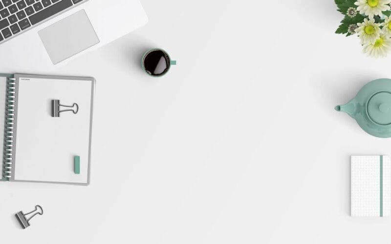 Green Tea vs. Coffee: Decoding the Energy and Heart Health Battle