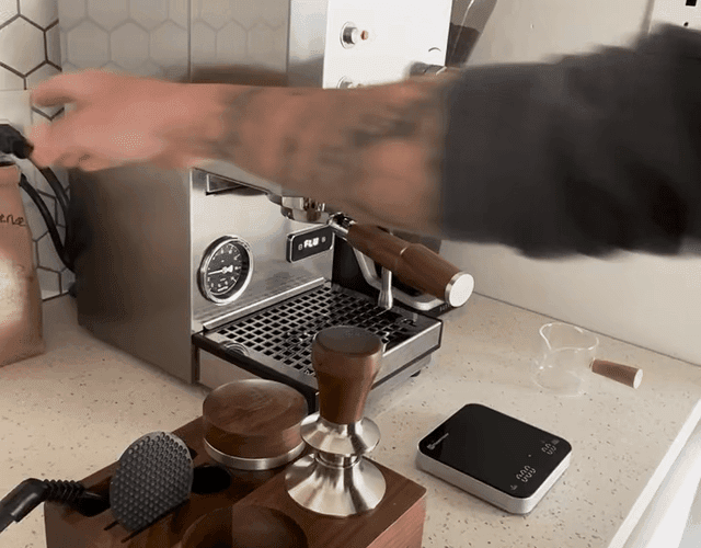 Mastering the Grind A Coffee Enthusiasts Upgrade Journey