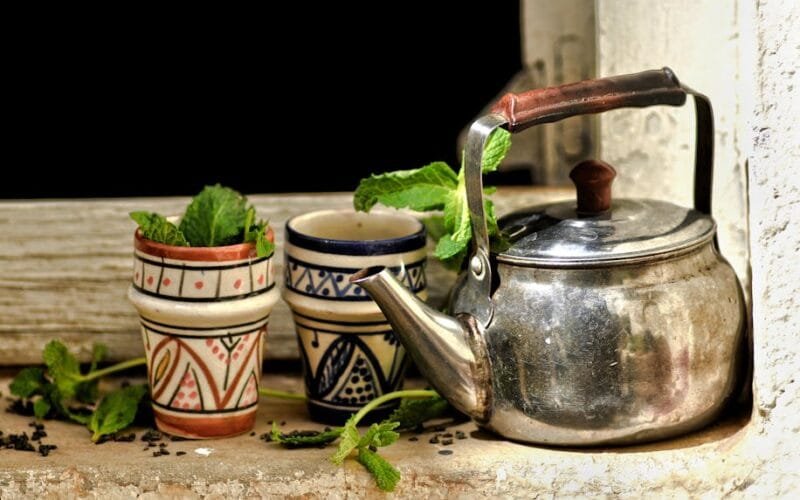 The Smoky Echoes of a 2006 Gaoshanlaoshu Raw Puerh