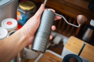 The Rise of Multi-Roaster Cafés: How They’re Reshaping the Coffee World