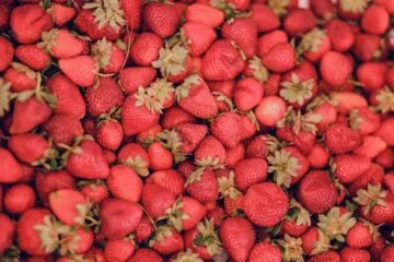 Strawberry Matcha: The Sweet Controversy