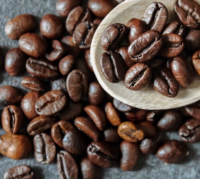 Mastering the Climate: How Environmental Factors Shape Coffee Roasting