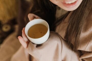 The Science Behind Daily Tea Drinking: What Dietitians Say