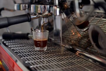 Italian Espresso Isn’t What You Think: A Data-Driven Reality Check