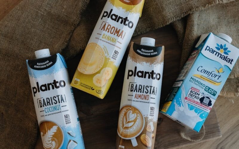 The Creamy Revolution Macadamia Nut Milk Steals Café Spotlight