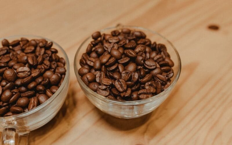 Mastering Milk Textures and Espresso Beans A Baristas Secret Weapon