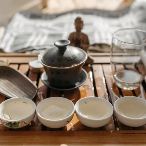 Longjing Dragonwell Third Picking Reveals Nuances in First Flush