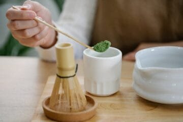 Why Your Teeth Are Turning Green After That Matcha Brew