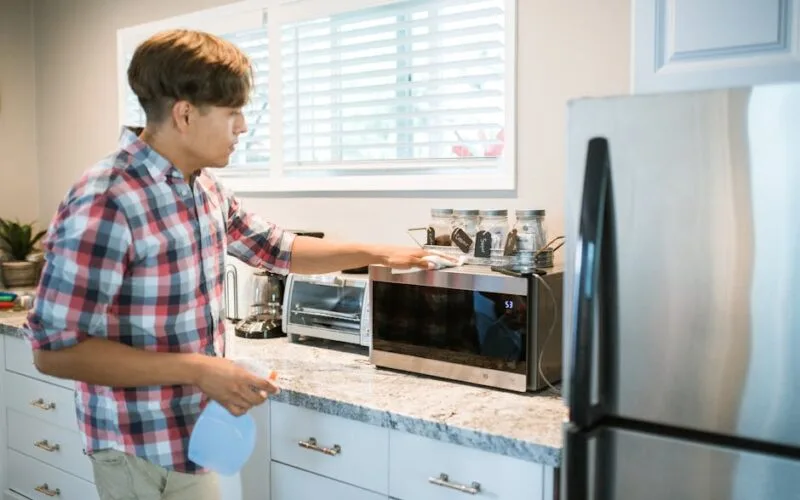 The Microwave Roast: A Coffee Enthusiast’s Bold Experiment