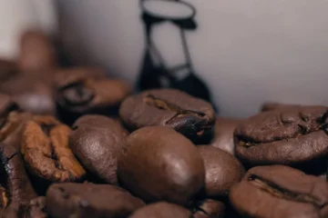 Finding the Sweet Spot: Espresso Blends That Bridge Single Origin and Italian Style