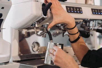 Flat White’s Rise: How a Coffee Drink Became Global Standard