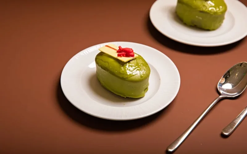 Green Tea’s Brain-Boosting Secrets, According to Dietitians