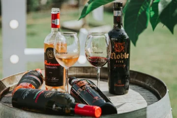 Mosse’s Combo and Jugosa Redefine the Syrah-Muscat Balance