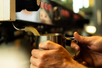 Thermal Mass and Brewing Temp: The Aeropress Paradox