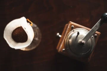 Why Kenyan AA’s Fruity Notes Vanish in Pour Over—And How to Bring Them Back