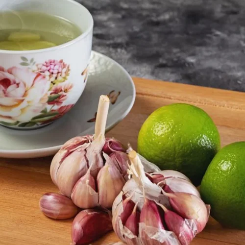 Green Tea May Offer Postmenopausal Cholesterol Support