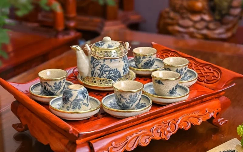 Japanese Puer Tea Buyers Are Missing Out on Smoky Depth