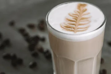 Matcha Lattes Outshine Cafés: A Homemade Masterclass