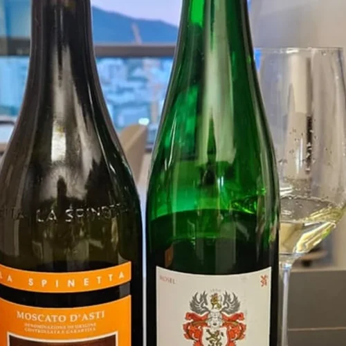 Riesling and Moscato face off in Busan