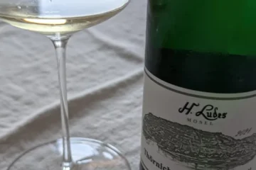 Hermann Ludes Defies Logic With Thörnicher Ritsch Monster Riesling