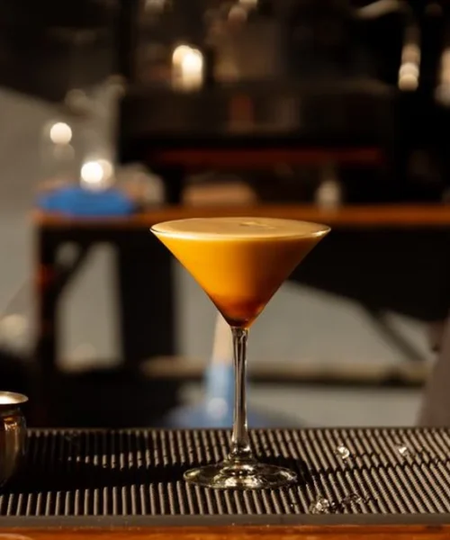 More Ice Is the Secret to a Perfect Espresso Martini Foam