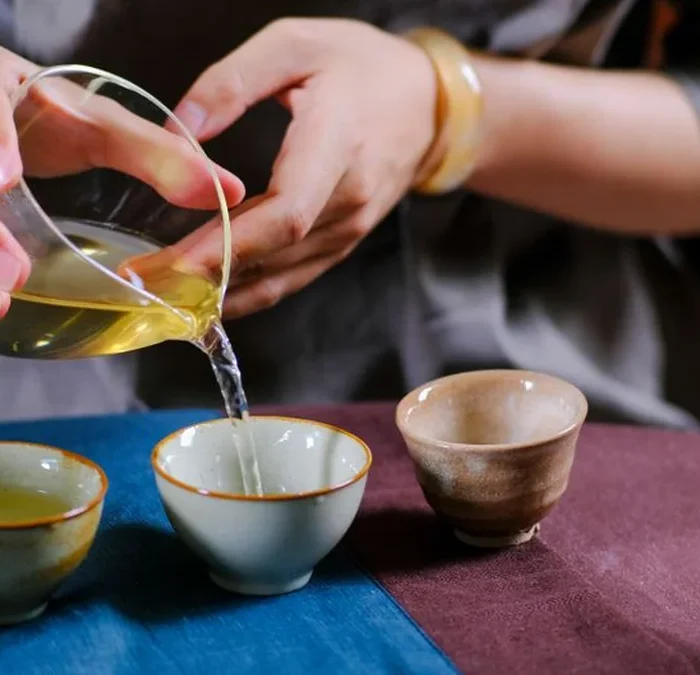 Navigating China’s Tea Markets Without Overpaying