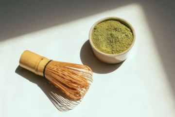 Beyond the Aesthetic: The Nutritional Reality of Matcha