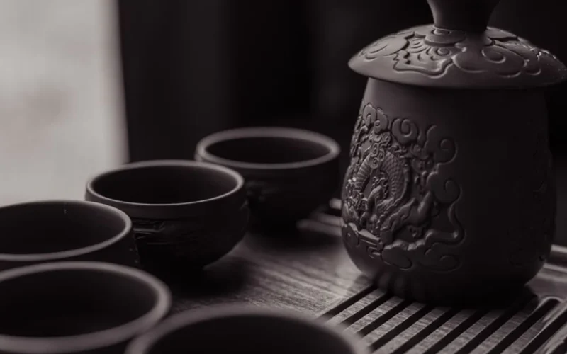 Handunugoda Estate Revives Untouched White Tea Traditions