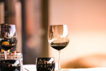 Islington Wine Bars Offer Sophisticated Alternatives to Matchday Pints