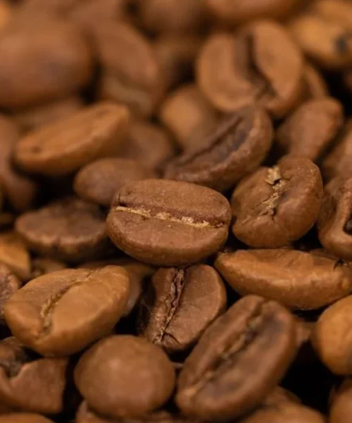 Unsweetened Coffee Shows Stronger Links to Cardiovascular Health