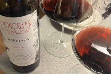 Conçalves Faria Bairrada 2014 shows maturity at a discount