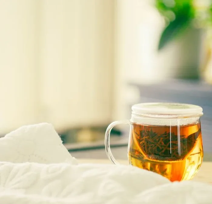 Longjing reveals its true character through simple mug brewing