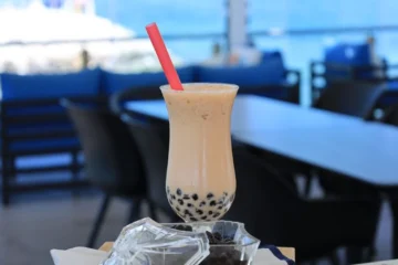 Ting Tea Brings Boba and Miniature Teapots to Sixth Street